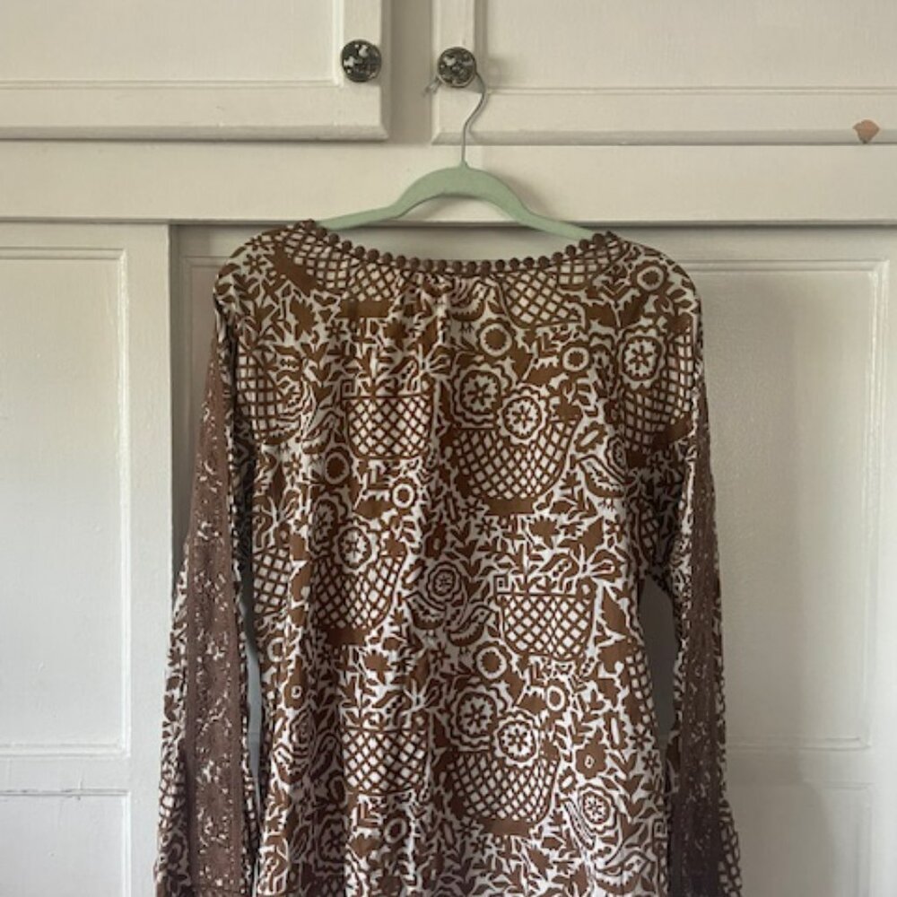 Tory Burch Top Boho Long Sleeve Brown/Tan Print  White Size 10 Lace 100% Cotton - Picture 2 of 10